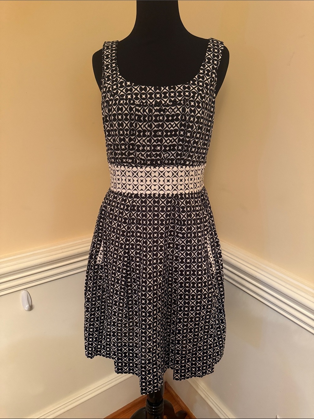 White House Black Market Black and White Patterned Midi‎ Dress